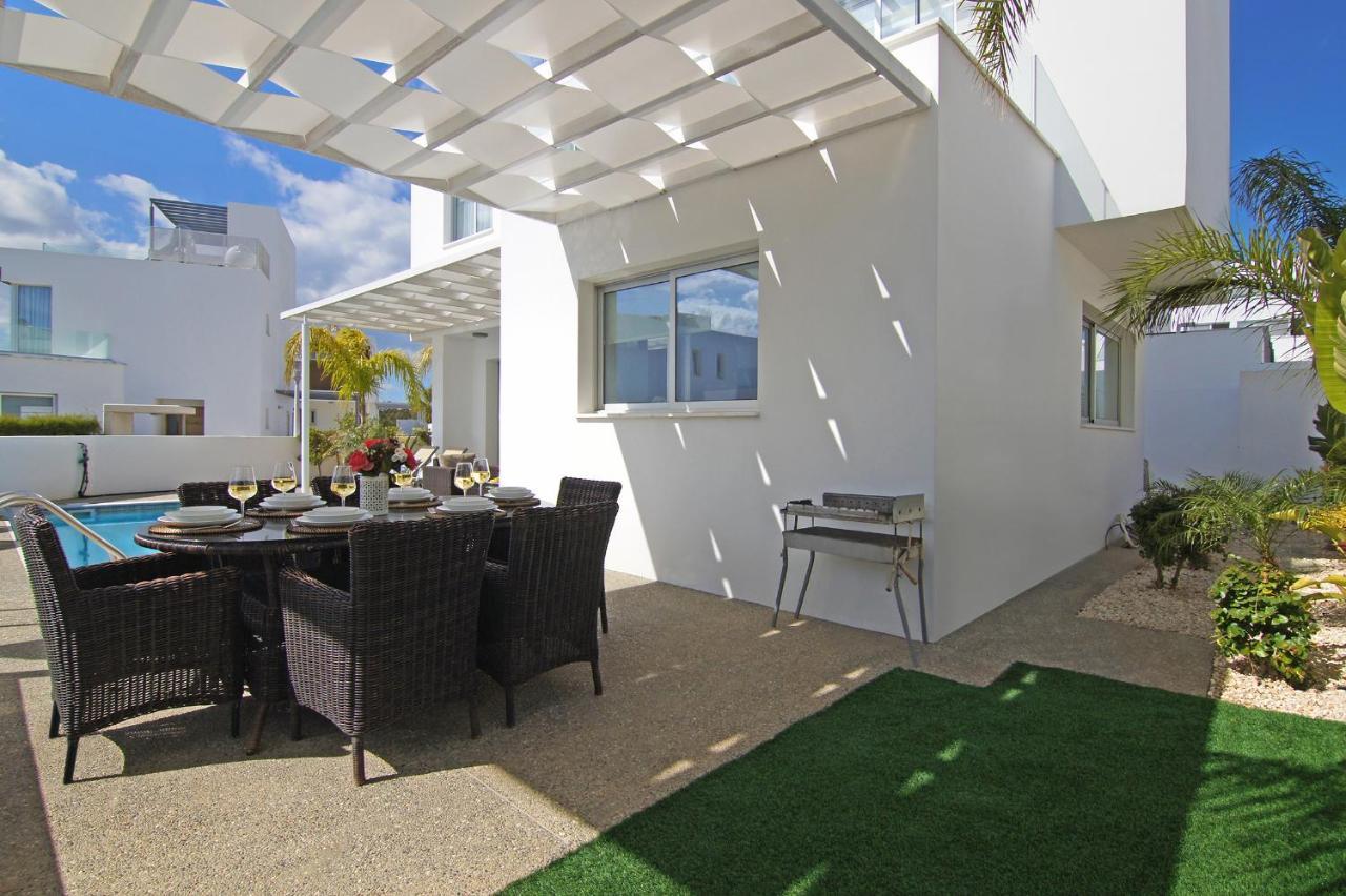 Villa Sunday Ayia Napa Exterior foto