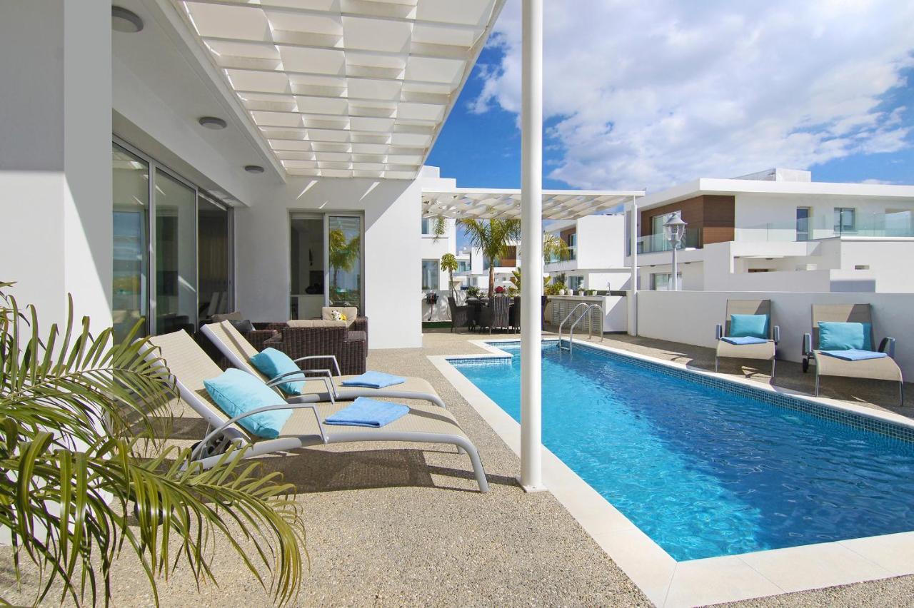 Villa Sunday Ayia Napa Exterior foto