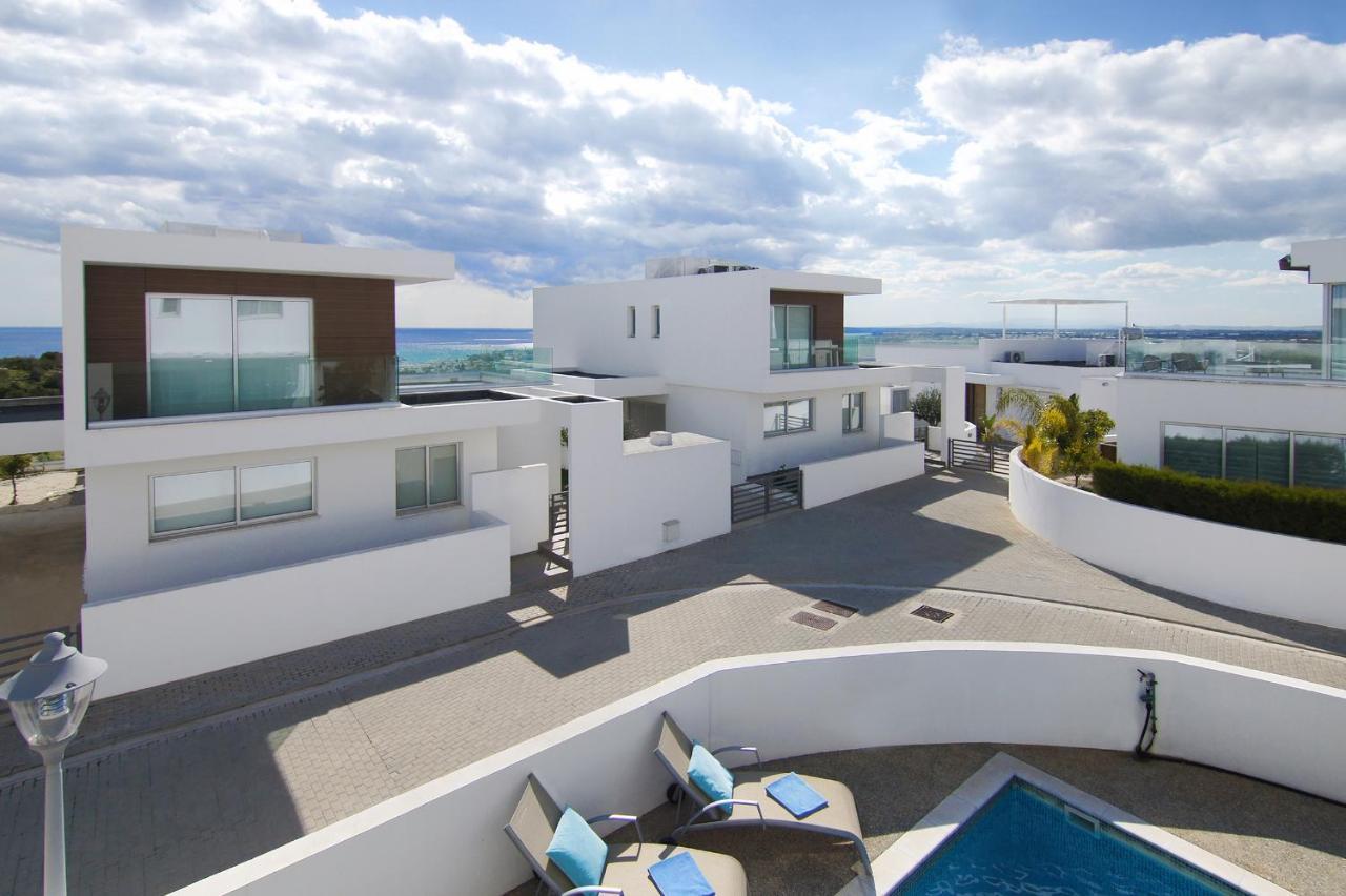 Villa Sunday Ayia Napa Exterior foto